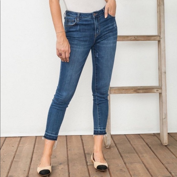 NEW MYSTREE Cropped Raw Hem Skinny Jeans - Picture 1 of 4